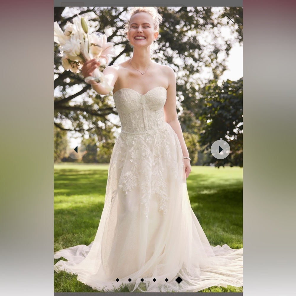 Brand New bridal dress with tag